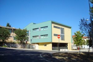 scuola media involucri ventilate in alluminio